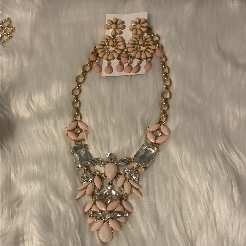 Elegant Pink and Gold Statement Necklace and Earring Set